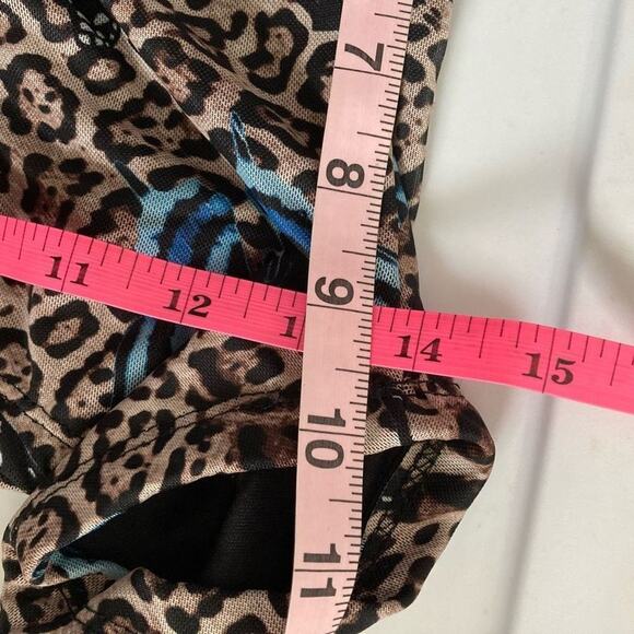 Rue 21 medium crop top cheetah butterfly nwot - Picture 3 of 4